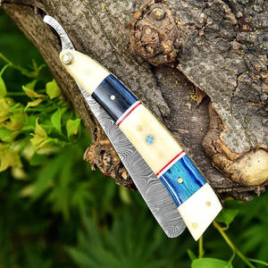 Maquinilla de afeitar recta de acero de Damasco personalizable, herramienta de barbería de afeitado de garganta con cómodo mango de cuerno OEM - Product Image 4