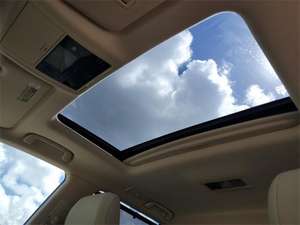 LEXUS 570 BLANC 2021 - Product Image 4