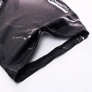 เสื้อยืดรัดกล้ามเนื้อของผู้ชายผลิตตามสั่งราคาที่ดีที่สุด - Product Image 4