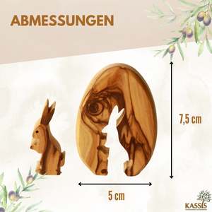 Lapin de Pâques personnalisé dans un œuf, décoration de table en bois d'olivier - Product Image 3