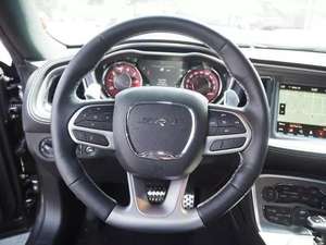 Dodge. challenger 2022 d'occasion - Product Image 4