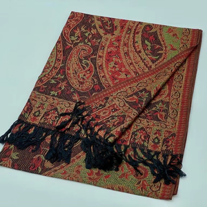 Chal de lana de otoño elegante para mujer con diseño sublimado, estampado personalizado, ligero, transpirable, ropa de vida diaria para la venta en línea - Product Image 1