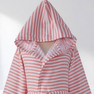 Albornoz turco con forro de felpa, a rayas, con capucha, 5 colores - Product Image 2
