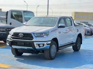 NUEVO TOYOTA HILUX SR5 2026, 150HP, TRANSMISIÓN MANUAL, DOBLE CABINA, 4 PUERTAS, MOTOR DIÉSEL 2.4L TURBO, FAROS LED, SUV 200-250PS - Product Image 3