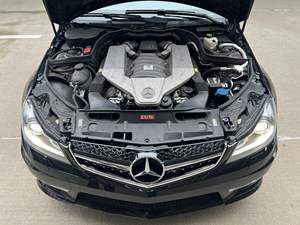 Mercedes-Benz C63 AMG Coupé 2013 Usado, 46000 Millas, Motor V8 de 6.2 Litros, Paquete de Desarrollo P31 AMG, Sin Modificar - Product Image 6