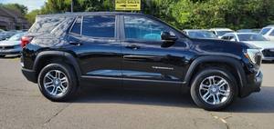 Noir 2025 GMC Terrain Elevation AWD- (d'occasion-Excellent état) avec roues en alliage de démarrage à distance - Product Image 3