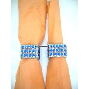 Lot de 2 porte-serviettes en fer forgé, design original, faits à la main, ronds, décoratifs pour mariage, hôtel, salle à manger et fêtes - Product Image 3