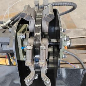 أعلى مستوى مع وظيفة التأرجح طحن السفر لشاحنة تحميل مسار انزلاقية صغيرة - Product Image 5