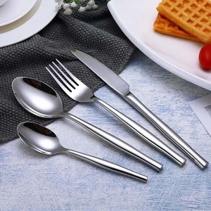 Ensemble de couverts élégant en acier inoxydable avec poignée martelée, parfait pour les ustensiles de cuisine, la vaisselle d'hôtel et les mariages - Product Image 6