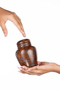 โกศเผาไม้ทำด้วยมือพร้อมฝังอีพ็อกซี่สีฟ้าสำหรับสัตว์เลี้ยงและมนุษย์ที่เป็นของที่ระลึกที่ระลึกสำหรับสัตว์เลี้ยงและมนุษย์ - Product Image 2