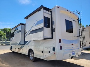 Autocaravana E-N-T-E-G-R-A VISION XL 31UL Modelo 2026 Lista para la Venta - Product Image 6