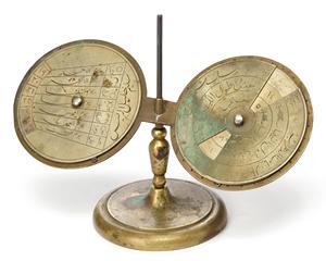 High Quality Old Style Vintage Antique Brass Astrolabe Arabic Calendar Brass Astrolabe Persian Calendar Engraved Plates - Product Image 5