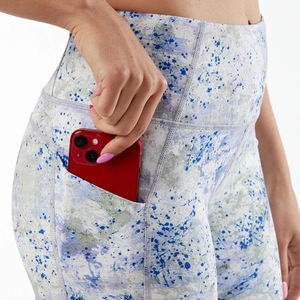 Gran oferta de pantalones cortos de compresión de moda para mujer/pantalones cortos de compresión hechos con material impreso y de secado rápido para mujer - Product Image 5