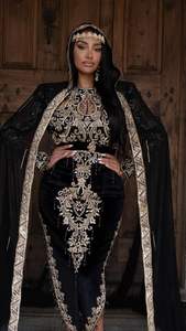 2025 @ Dernière robe algérienne noire Badroune & Barnousse ornée de perles de verre en cristal pierres perles et travail manuel Dabka - Product Image 2