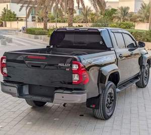 Toyota Hilux 2020 FACELIFTED 2025 GR SPORT GCC EN EXCELLENT ÉTAT - Product Image 6