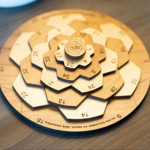 Planche de puzzle circulaire en bois de qualité supérieure pour le développement de la pensée logique, le développement du cerveau et les jeux d'apprentissage en intérieur - Product Image 1