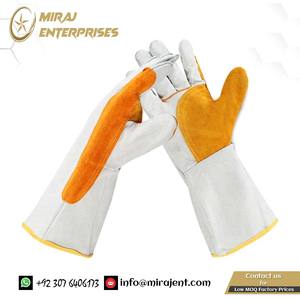 Guantes de cuero de vaca para soldar Guantes de trabajo para soldador Guantes de cuero de trabajo de seguridad con aislamiento de alta temperatura de Pakistán - Product Image 2