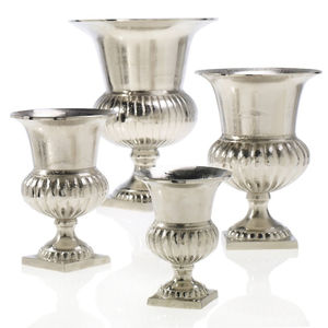 Charmant Vases à Fleurs de Style Vintage Fer Rustique Fini Parfait pour la Décoration de Vaisselle de Mariage et de Restaurant - Product Image 4