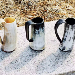 Auténtica Taza Vikinga Ecológica de Cuerno de Búfalo Hecha a Mano, Grado Alimenticio, Estilo Medieval, Religiosa, Feng Shui, Taza de Cerveza con Diseño Animal - Product Image 1