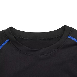 Camiseta de gimnasio personalizada para hombre, ropa para correr, tela de alto rendimiento para entrenamiento y deportes al aire libre, protector de erupción - Product Image 5