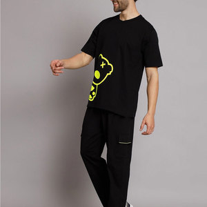 Conjunto de Camiseta y Pantalón de Verano para Hombre, Transpirable, con Logotipo Personalizado, MOQ Bajo, Estilo Urbano, Poliéster/Algodón - Product Image 4