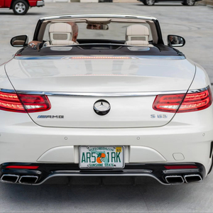 รถยนต์มือสอง Mercedes-Benz AMG G-Class S63 Sedan ปี 2017 เครื่องยนต์เทอร์โบ V8 577 แรงม้า ขับเคลื่อนสี่ล้อ พวงมาลัยซ้าย ภายในหุ้มหนัง ระบบควบคุมอุณหภูมิอัตโนมัติ พร้อมอุปกรณ์ครบครัน - Product Image 1