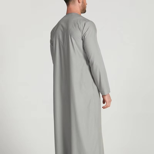 Venta caliente Thobe Casual Wear O cuello Premium hombres manga larga ropa musulmana gris teñido colores personalizados cómodo vestido islámico - Product Image 4