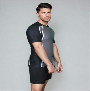 2024 Latest Design Best Quality UPF 50 All-Time Short Sleeve Rush Guard <b>Surf</b> Shirt Sun Protection with Plain Fabric Low Prices - Product Image 3