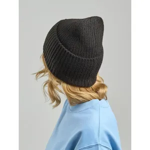 Cappello in Polylana di Quercia, Merchandising Sostenibile - Product Image 4
