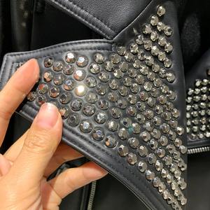 Steampunk Rock Rivet Veste en cuir pour femme Slim Short Streetwear Gothique Broderie Pu Cuir Locomotive Manteau Femme - Product Image 4