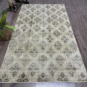 Tapis vintage 4,5x8 pieds, gris, plantes et arbres, tapis turc en laine - Product Image 1