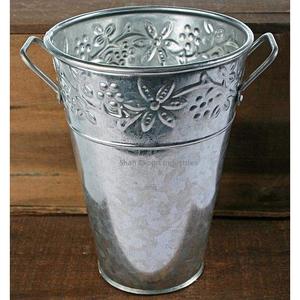 Maceta de jardín de metal galvanizado con cubo de flores con acabado antiguo de cobre en forma redonda para uso en interiores y exteriores - Product Image 4