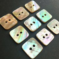 Boutons modernes en nacre à 2 trous gravés sur mesure pour les marques de vêtements, design écologique, emballage de haute qualité standard