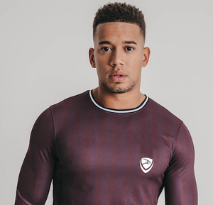 ผู้ชายผ้าฝ้าย 50% 50% โพลีเอสเตอร์ระเหิดเสื้อทีเปล่าขายส่งโลโก้ที่กําหนดเองเสื้อยืดขายส่ง - Product Image 6