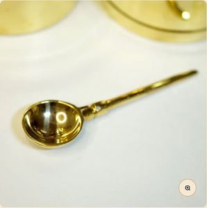 Caja Tiffin de latón meticulosamente elaborada estilo Globo, contenedor de alimentos de latón recubierto de estaño con acabado pulido, característica calentable - Product Image 4