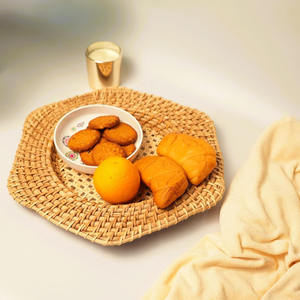 Accessoires de table à manger Assiettes en rotin classique Chargeurs de plaques en osier naturel pour restaurants - Product Image 2