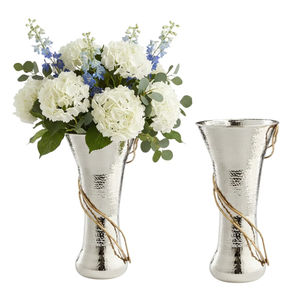 Elegante Jarrón Grande de Tulipanes Hecho a Mano en Acero Inoxidable y Latón con Acabado Plateado y Dorado, Centro de Mesa Moderno y Lujoso para Decoración del Hogar - Product Image 3