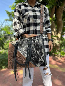 มาใหม่จริง Cowhide ขนสัตว์กระเป๋าสไตล์หนังกระเป๋าผมบนซ่อนแกะสลักมือ Toled กระเป๋าสําหรับสตรีหลายใช้ - Product Image 3