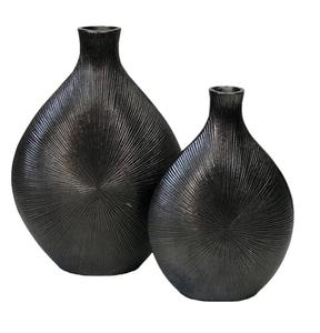 Vente en gros de vase à fleurs en métal pot de fleurs de haute qualité pour la décoration intérieure et la décoration de la voie d'entrée Pots de fleurs faits à la main Design attrayant. - Product Image 5