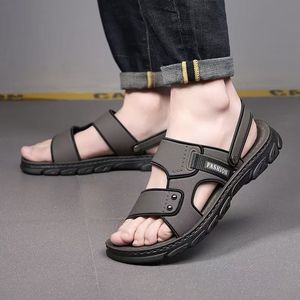 Sandales et Claquettes Homme Été 2026 Extérieur Imperméables Antidérapantes à Semelle Souple pour la Conduite et la Plage, Fermeture à Boutons, Double Usage, Chine - Product Image 4