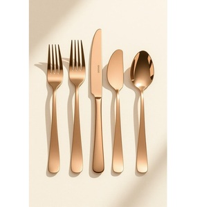 Juego de cubiertos de acero inoxidable acabado en plata, diseñado para convertir las mesas ordinarias en experiencias gastronómicas extraordinarias - Product Image 1