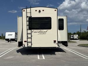Usado, 2020, Forest River Cardinal Limited 3780LFLE, listo para vender - Product Image 6