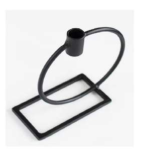 Variété exclusive de bougeoirs en métal de luxe de nouveau style pour la décoration de table de Noël et de la maison et les fournitures de cadeaux - Product Image 2