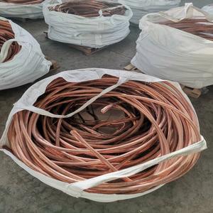 Vente flash : Fil de cuivre pur à 99,99 %, lingot de cuivre rouge, origine américaine, à prix compétitif pour les déchets de cuivre - Product Image 4