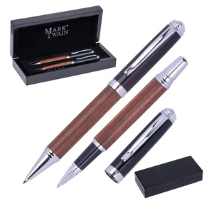 Set Regalo Personalizzato Lorenzo con Accessori per la Scrittura - Product Image 1