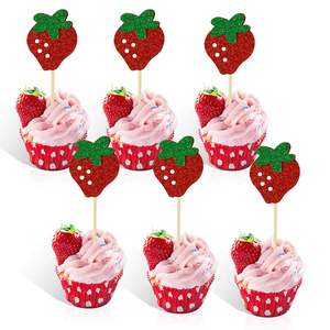Cupcake Toppers à thème fraise Pack de 12 choix de fête de fruits mignons pour bébé fille anniversaire et décor de douche Sweet Berry - Product Image 1