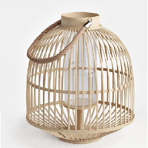 Bougeoir en bois de conception moderne, écologique et fait à la main, forme et couleur de taille personnalisée pour la décoration de la maison pour Noël - Product Image 1