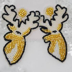 ต่างหูลูกปัดรูปกวางเรนเดียร์หลากสีทำด้วยมือของผู้หญิงต่างหูแบบห้อยชุบทองสำหรับเทศกาลวันหยุดเครื่องประดับคริสต์มาสส่วนใหญ่ทำจากอัลลอย - Product Image 1