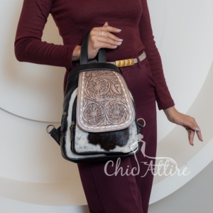 100% กระเป๋าเป้หนังวัวแท้สีดำสำหรับสตรีมีสไตล์กระเป๋าเป้สะพายหลังขนาดเล็กทำด้วยมือแบบตะวันตก - Product Image 1