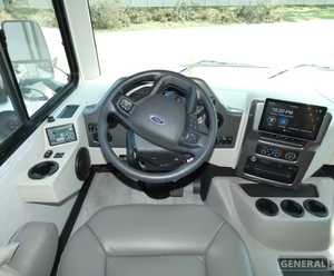 Autocaravana de Lujo T-h-o-r Motor C-o-a-c-h Wi-n-d-s-p-o-r-t 35M 2023 2024 2025 para 4-6 Personas, Remolque de Viaje - Product Image 3